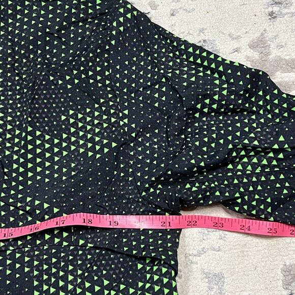 Gymshark Hooded Windbreaker Camouflage Jacket Green Men's M Workout - Picture 10 of 14